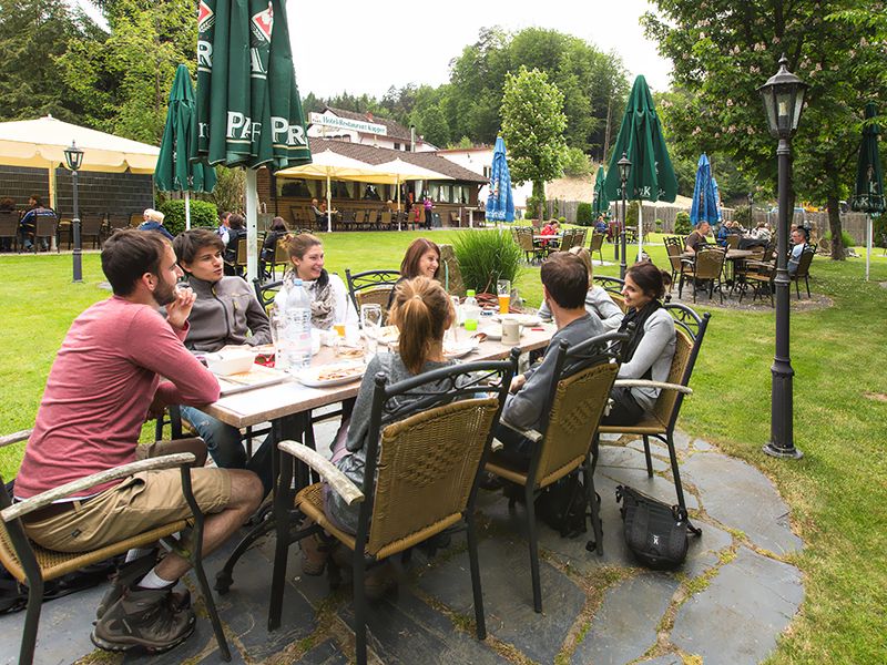 Hotel Restaurant Kupper Biergarten Eppenbrunn Pfälzerwald Erholungsgebiet Luftkurort Naturpark Nordvogesen Deutschland Frankreich